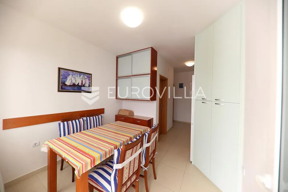 zadar, rovanjska, lijepa kuća s okućnicom i pogledom na more - slika 39