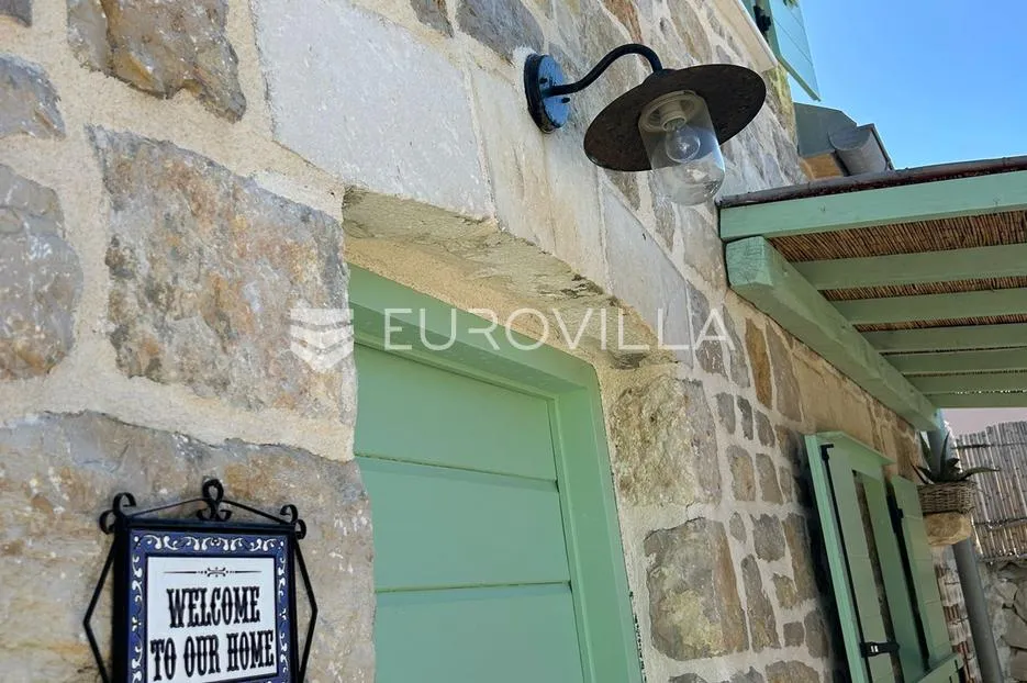 zadar, privlaka, impresivna dalmatinska kamena kuća s bazenom i okućnicom - slika 20