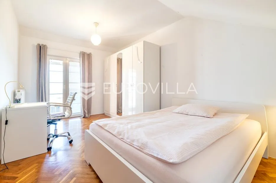 zagreb, gornja dubrava, lijepa prostrana kuća s dva stana i 3 gpm, 350 m2 - slika 12