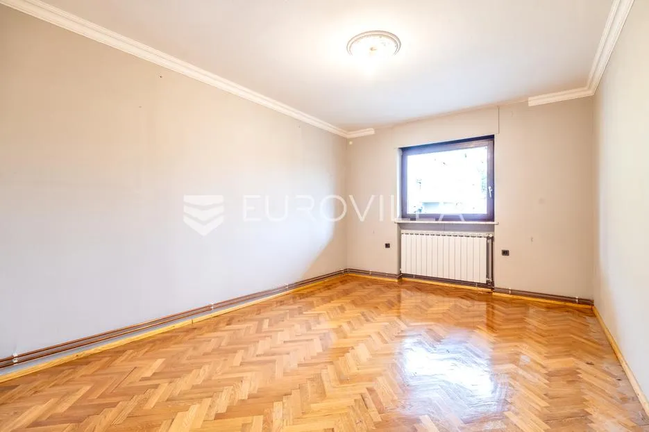 zagreb, gajnice, bišćanov put, kuća 348 m² na parceli 2265 m² - slika 8