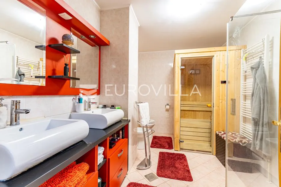 varaždin, jalkovečka kuća u nizu površine 178 m² - slika 15