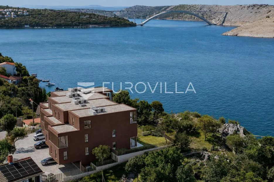kraljevica, oštro, luksuzna novogradnja 50 metara od mora - slika 11