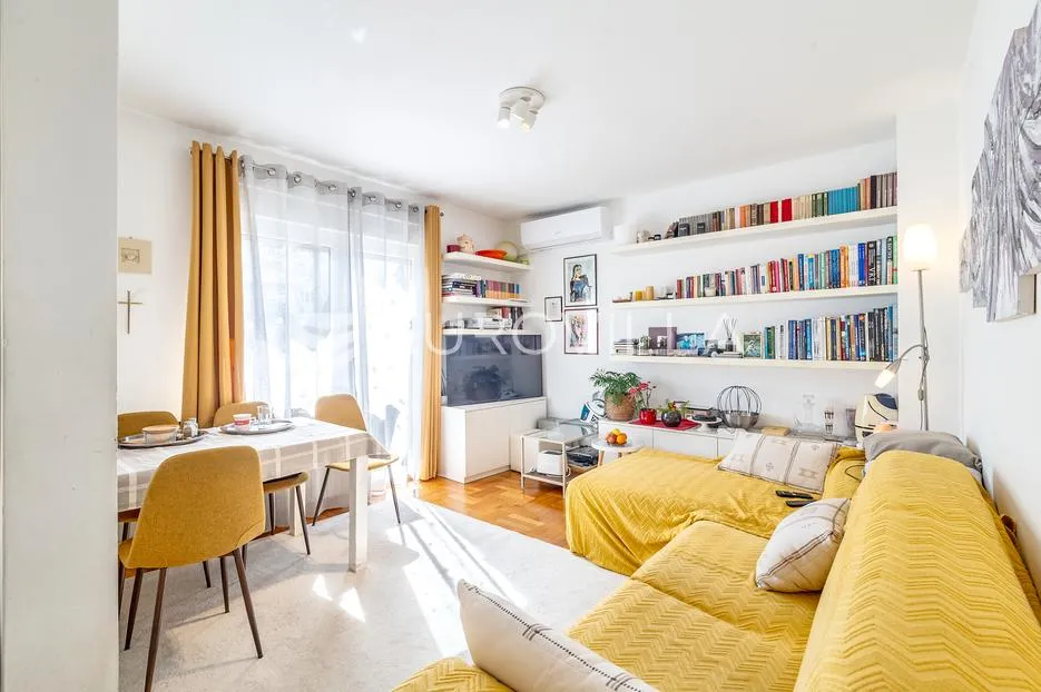 Zagreb, Dubec, kuća s 5 stambenih jedinica, 280 m²