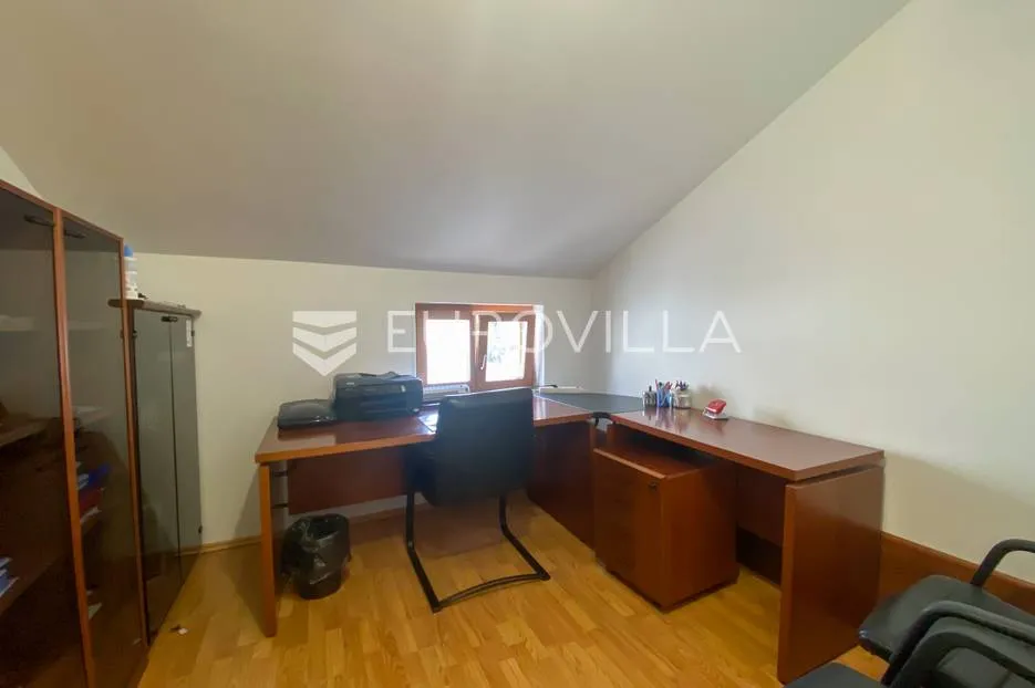 istra, bale, poslovno stambeni objekt s uhodanim poslovanjem 240 m² - slika 8