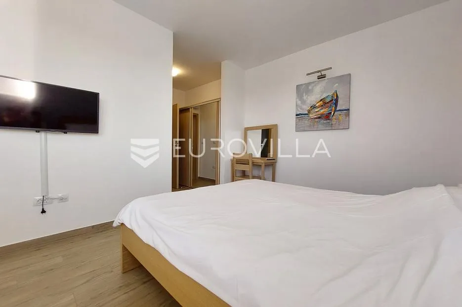 istra, pula, kuća s bazenom nadomak pule - slika 36