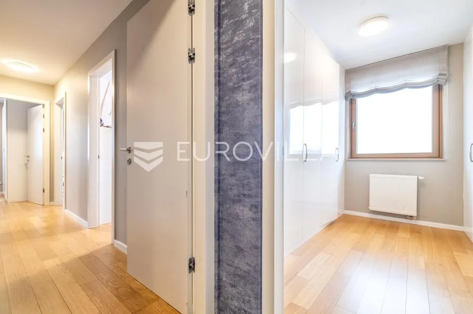 zagreb, trnje, peterosoban stan 125 m² sa duplom garažom i spremištem - slika 6
