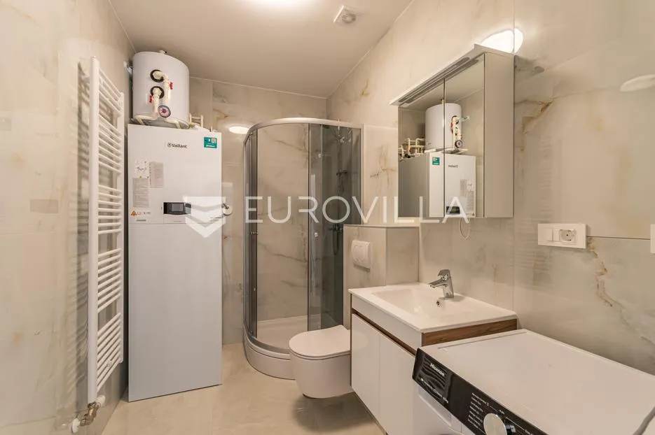 varaždin, centar, uređen trosoban stan površine 74,86 m² - slika 7