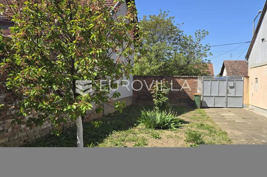 vukovar, sajmište, kuća s velikom parcelom 674 m² - slika 5