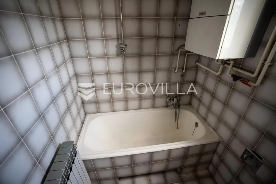 đakovo, centar, kuća 115 m2 na atraktivnoj lokaciji - slika 30