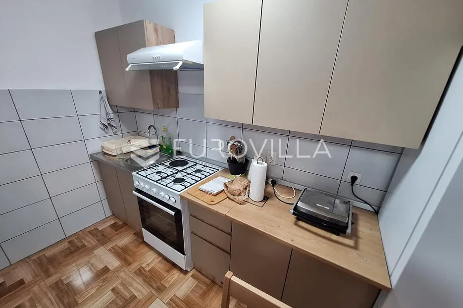 karlovac, zadobarje, apartman 25 m², novouređen s terasom - slika 3