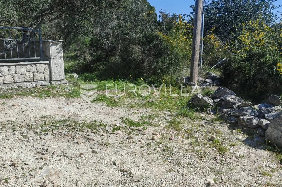 drvenik mali, građevinsko zemljište površine 1346 m² - slika 2