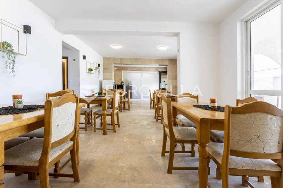 trogir, prekrasan hotel 2.408,84 m² sa pogledom na more - slika 35