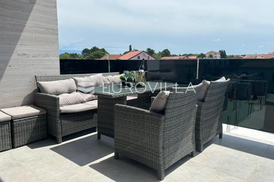 zadar, privlaka, luksuzno opremljen penthouse 147,13 m² s pogledom na more - slika 16