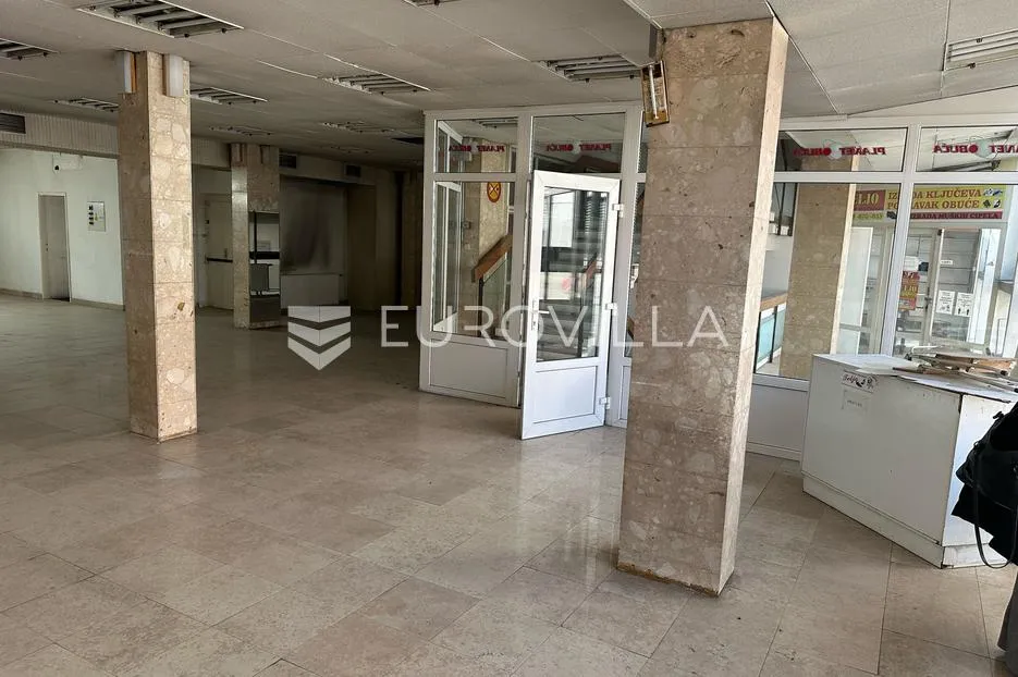 požega, matice hrvatske, atraktivan poslovni prostor 270 m² - slika 3