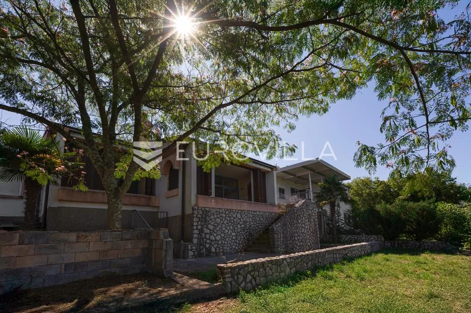 otok krk, njivice, unikatna kamena vila 1.red do mora brp 300 m2 - slika 25