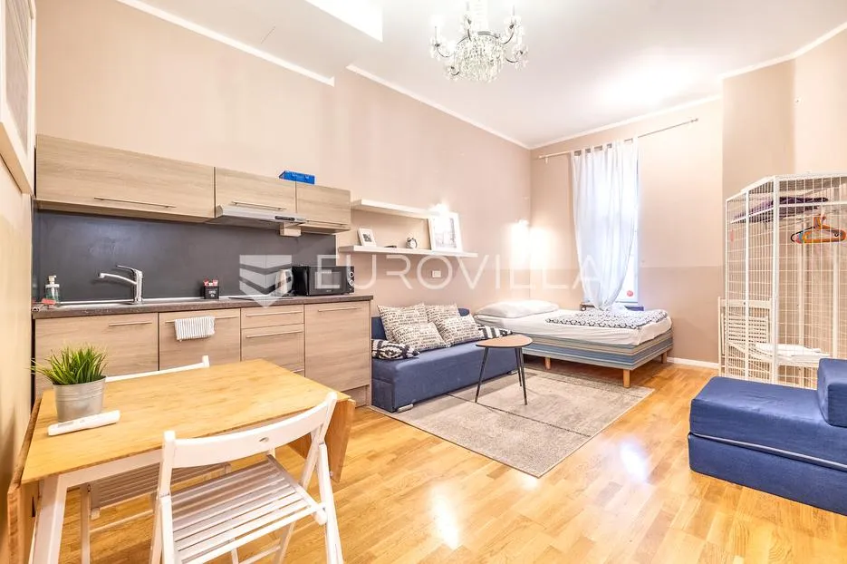 zagreb, draškovićeva, poslovni prostor 25 m² - slika 1