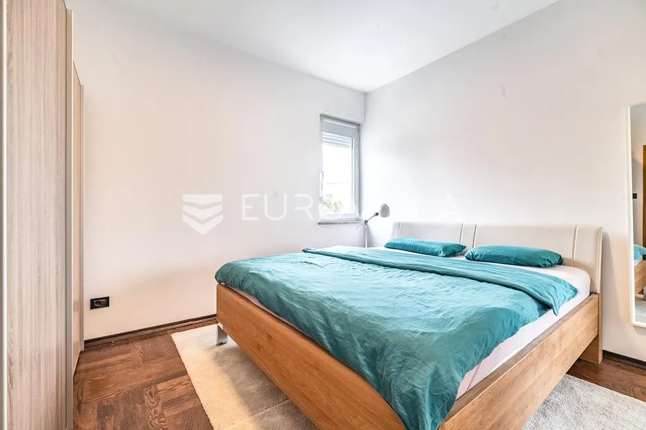 zagreb, bukovac, trosoban stan, vrt, terasa plus dva parkirna mjesta 119 m² - slika 7