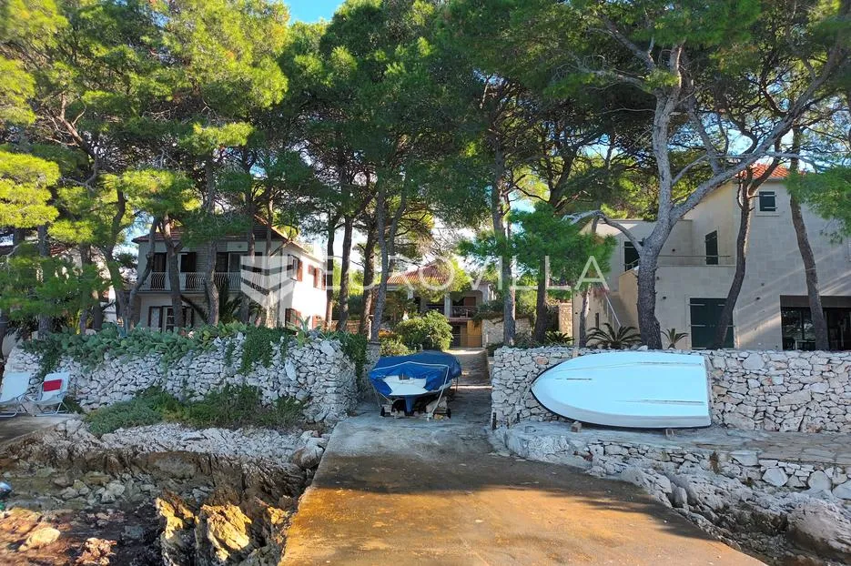 brač, milna, obiteljska kuća uz more - slika 2