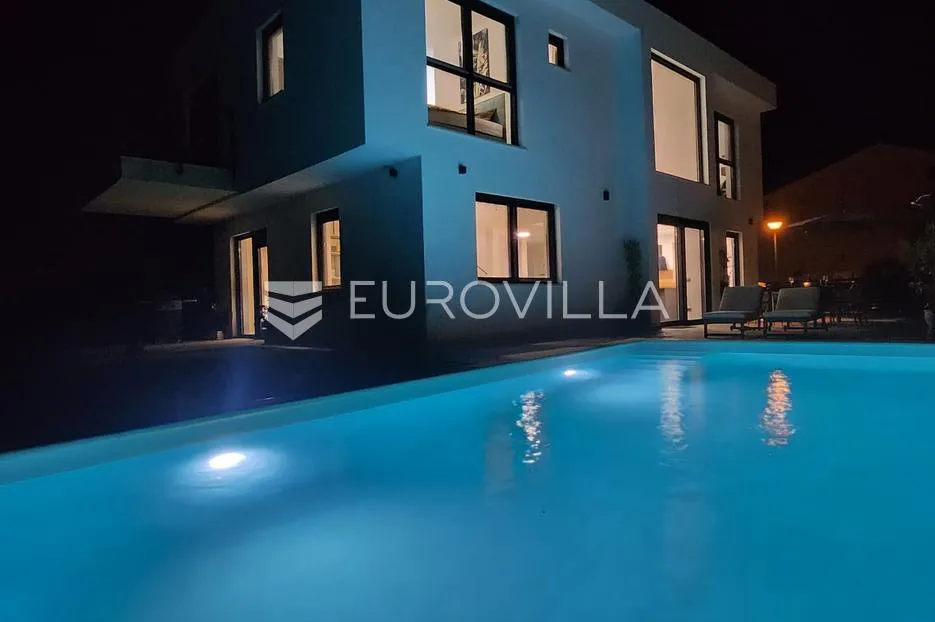 istra, umag, moderna kuća na odličnoj lokaciji - slika 29