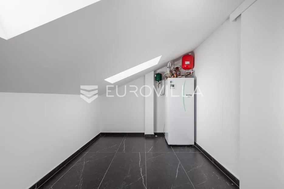 opatija, atraktivan penthouse s bazenom nkp 367 m2 novogradnja - slika 31