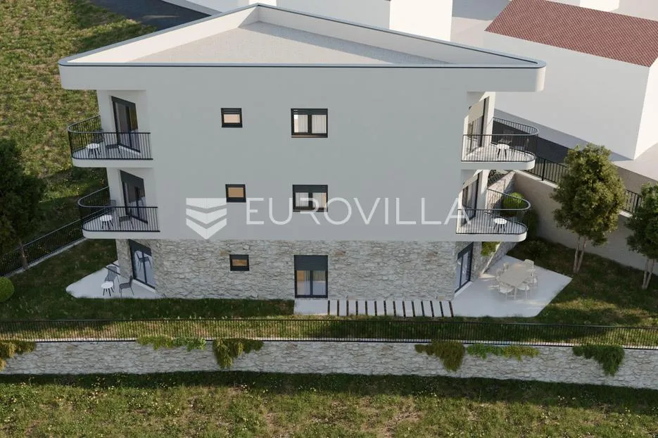 podstrana, novogradnja, garsonijera ukupne neto površine 36 m² - slika 2