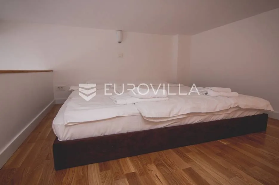 centar stan 205m2 podijeljen na 5 apartmana i sobu - slika 54