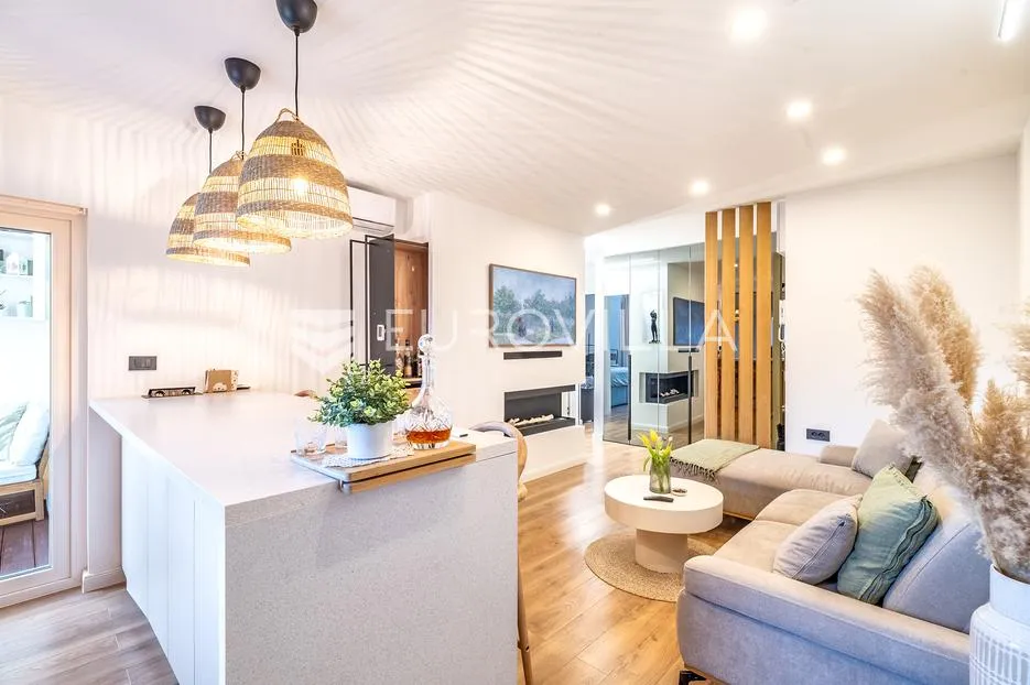 Zagreb, Jarun, luksuzno uređen trosoban stan 62 m²