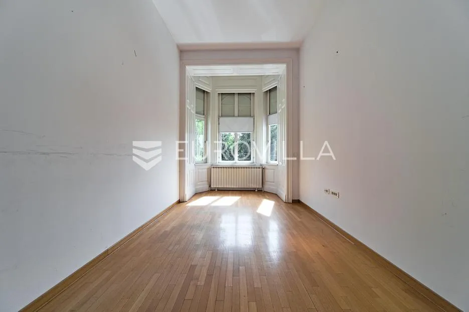 osijek, centar grada, iznajmljuje se poslovni prostor u secescijskoj zgradi, 107 m² - slika 3