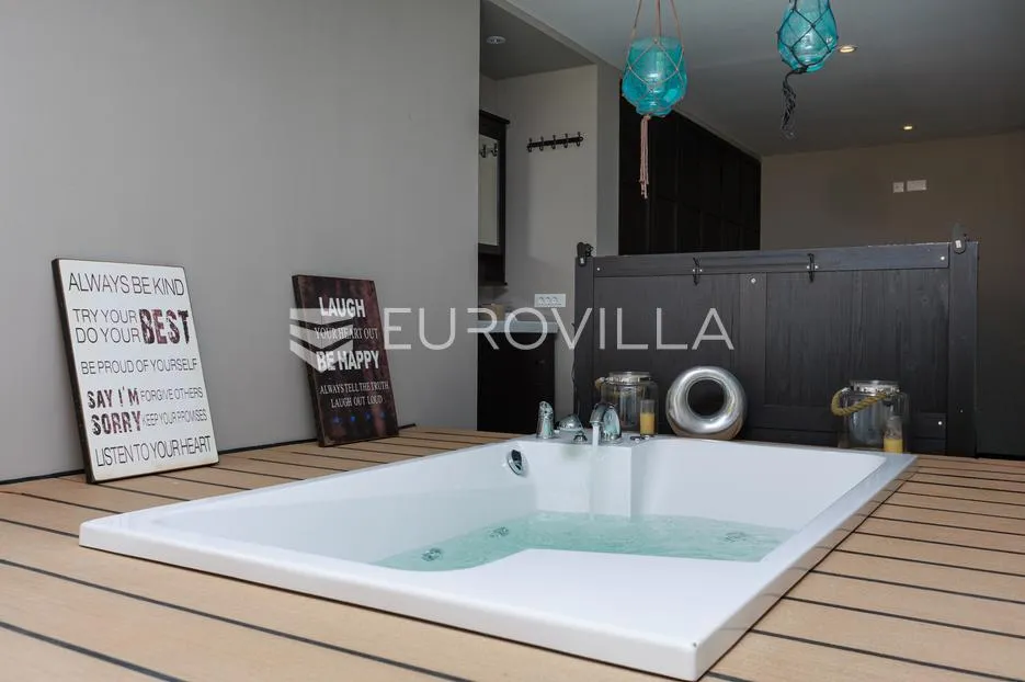 crikvenica, dramalj, moderan trosoban apartman s jacuzzijem, vrtom, bazenom i pogledom na more - slika 20