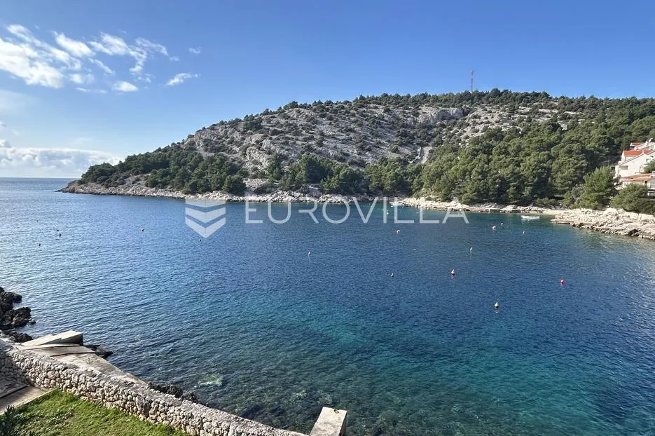rogoznica, ražanj, građevinsko zemljište udaljeno 220 m od mora - slika 2