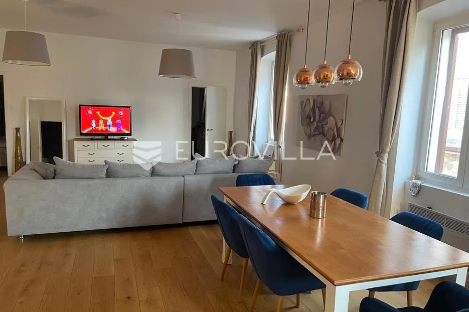 zadar, poluotok, šarmantni moderno uređen dvosobni stan 76,05 m² - slika 2