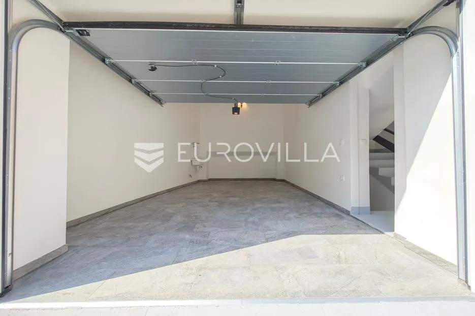 crikvenica, luksuzan trosoban stan 114 m² s garažom, 150m od mora - slika 6