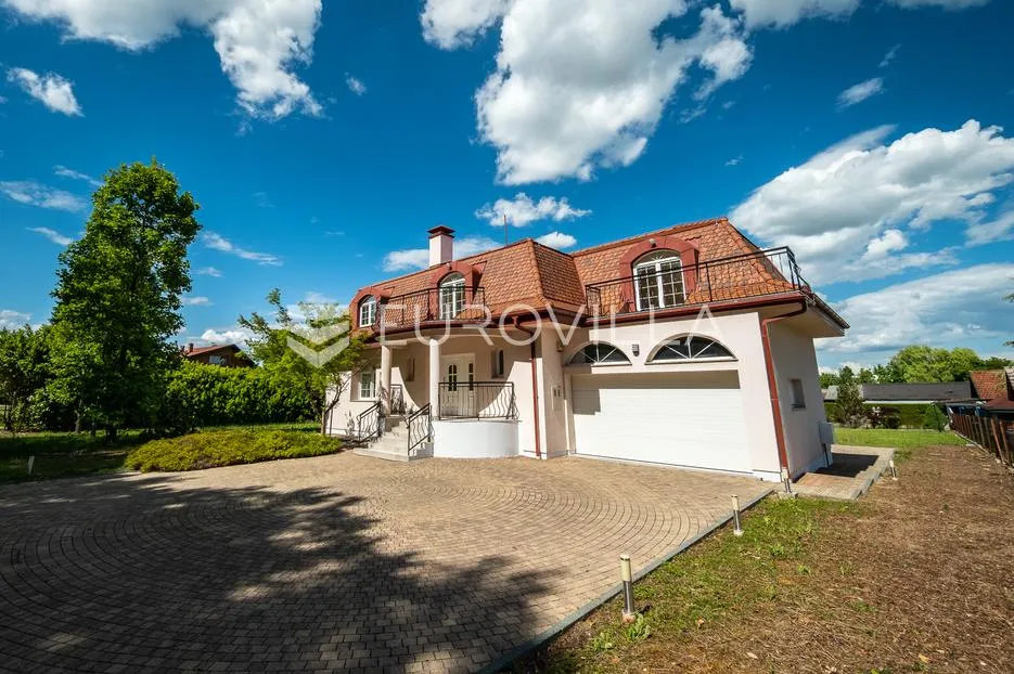 samobor, perivoj, obiteljska vila netto površine 323 m² na zemljištu 2.087 m² - slika 4