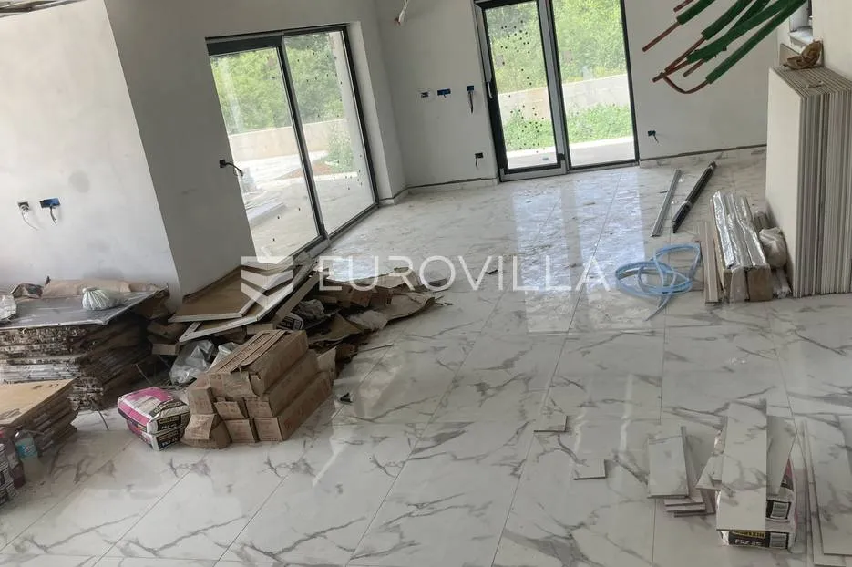 istra, zartinj, vila s bazenom 180m2 novogradnja - slika 4