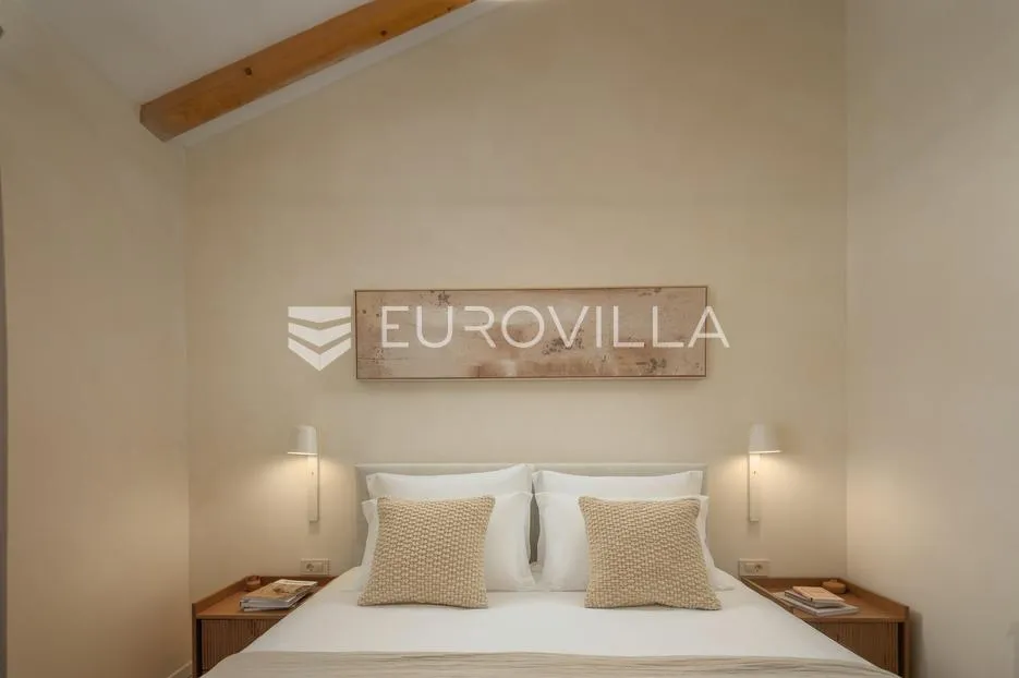 istra, labin, vrhunska moderna villa b, grijani bazen 48 m², 2402 m² uređene okućnice - slika 35