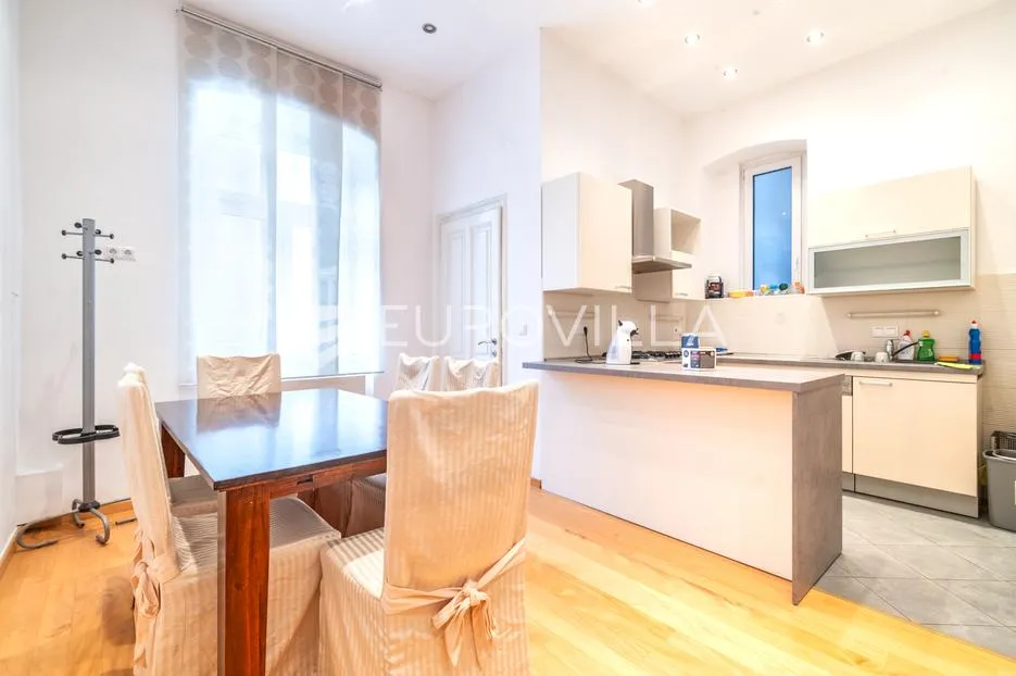 zagreb, centar, gundulićeva, građanski stan 133 m² s tavanom 80 m² - slika 4