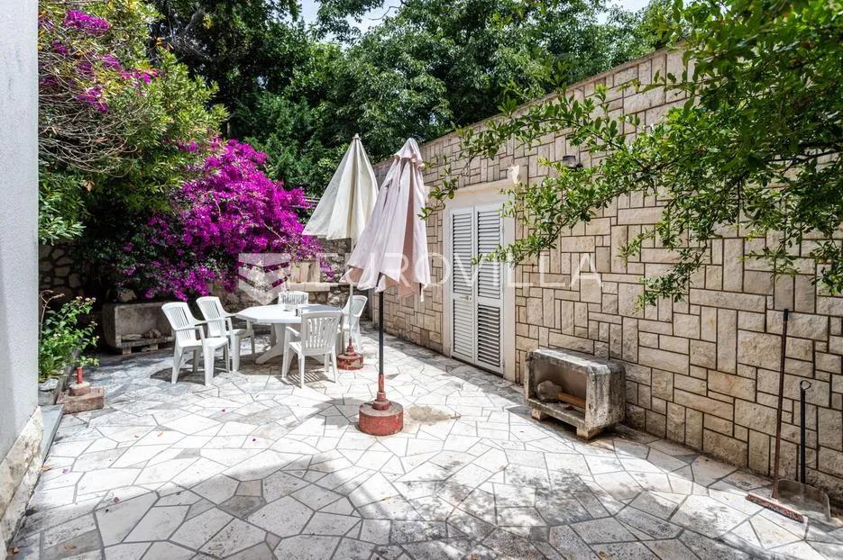 zaostrog, apartmanska kuća prvi red do mora - slika 8