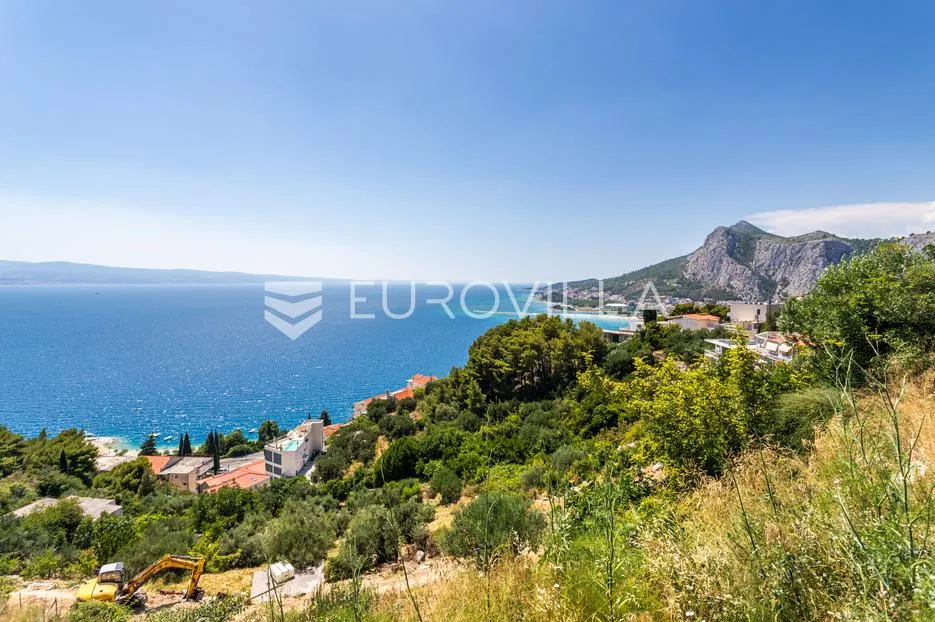 Omiš, Borak, građevinsko zemljište s pogledom na more, ukupne površine 878 m² - Borak, Omiš