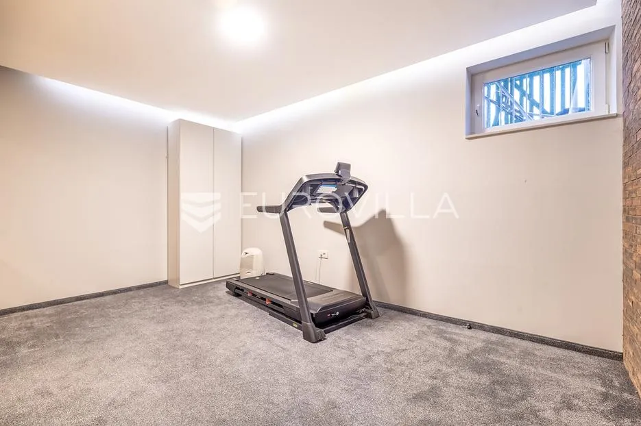 zagreb, gornji bukovac, peterosoban stan s vrtom i saunom 173 m² - slika 7