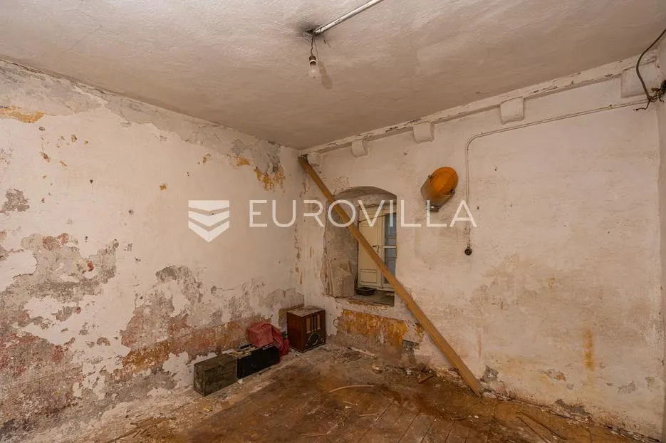 dubrovnik, stari grad, kuća za adaptaciju - slika 16