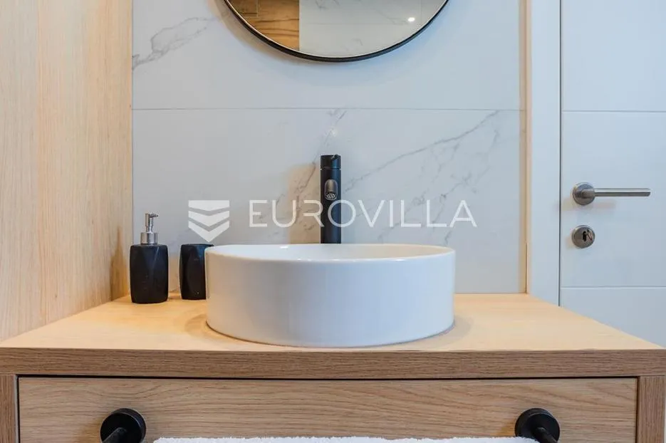 zadar, maslenica, luksuzna villa kraj mora - slika 31