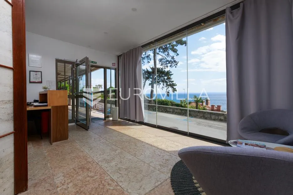 opatija, volosko, reprezentativan poslovni prostor, terasa 100 m² - slika 2