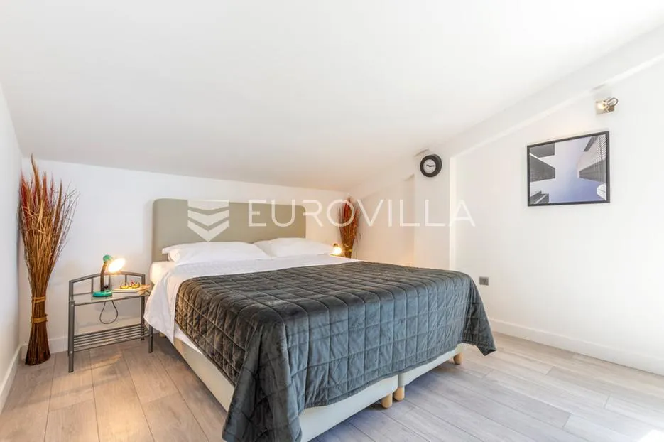 dugi rat, jesenice, penthouse s pogledom na more - slika 9