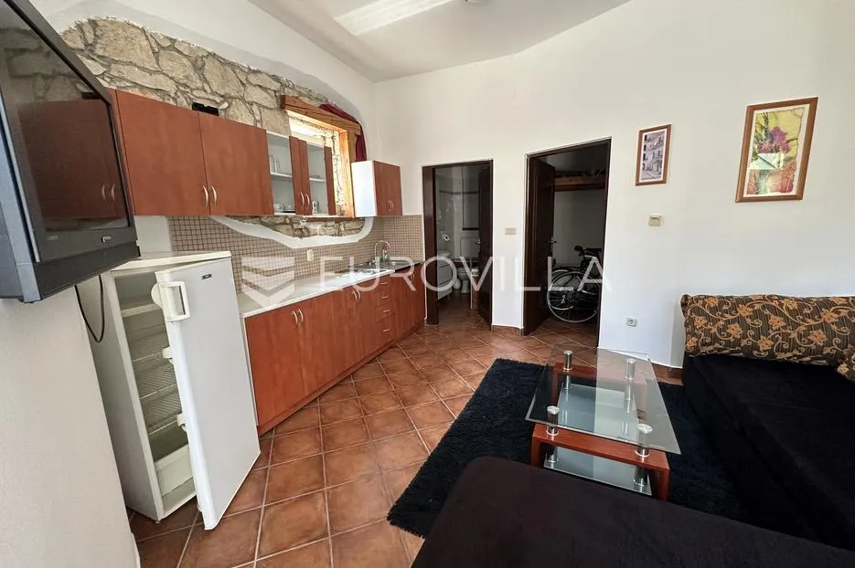 istra, medulin samostojeća kuća 130 m² s prekrasnom krovnom terasom i pogledom more - slika 7