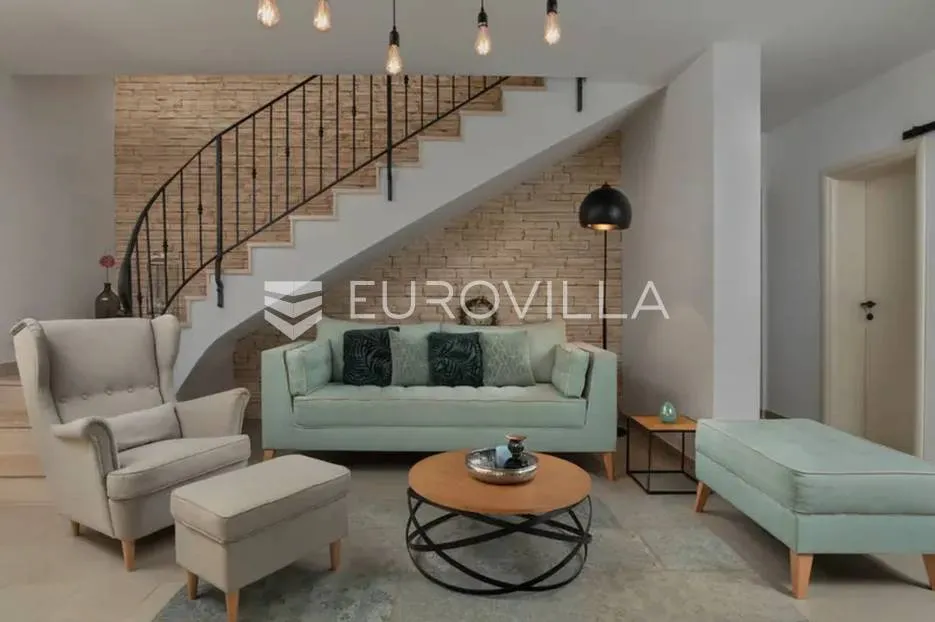 Crikvenica, Drivenik, moderna vrhunski dizajnirana villa s bazenom