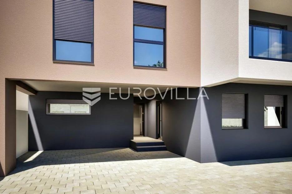 osijek, retfala, četverosoban stan u modrenoj urbanoj vili, 130 m² - slika 1