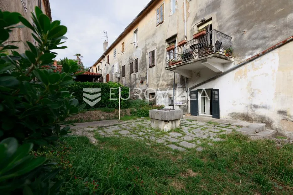 opatija, volosko, četverosoban stan 106 m², 70m od mora - slika 18