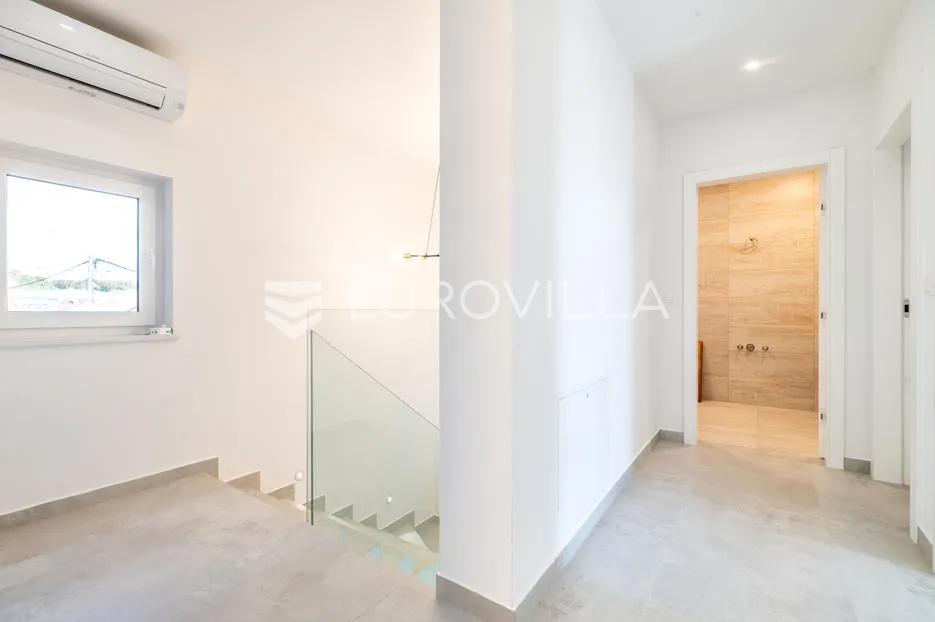 zagreb, sesvete, prekrasna peterosobna kuća, 180 m2, novogradnja - slika 3