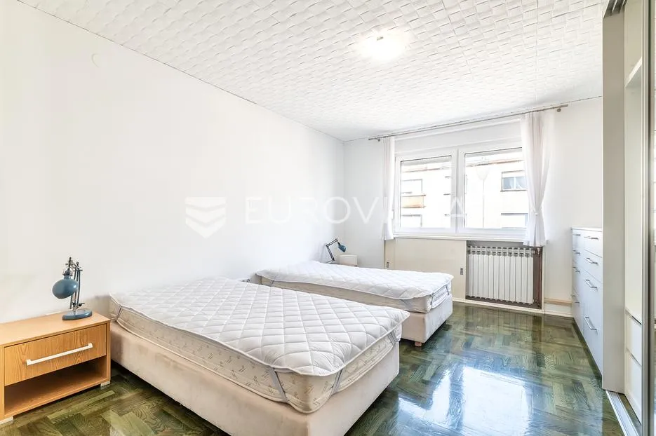 zagreb, tratinska, trosoban stan 78 m² parking mjesto - slika 5