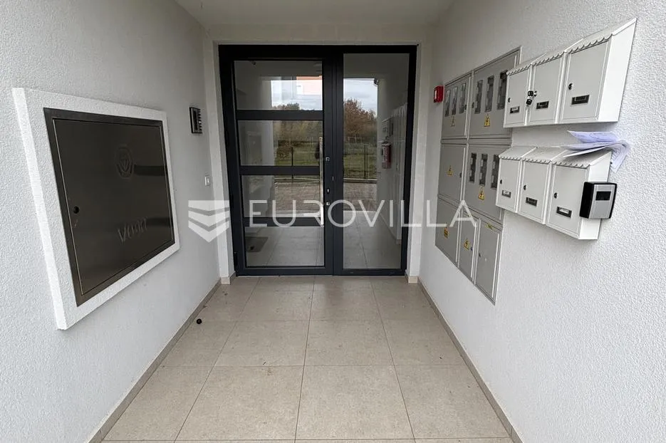 novigrad, novogradnja, dvosoban stan na drugom katu 69,84 m² - slika 4
